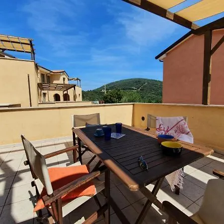 Apartment Pergola Al N. 11 Cavo